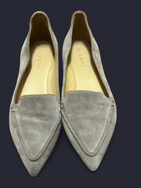 M. Gemi Light Gray Suede Pointed Loafers